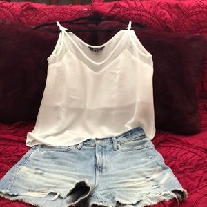 🤍Pretty white camisole🤍